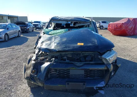 2021 Toyota 4Runner Sr5 from USA, damaged, VIN JTEMU5JR4M5930939